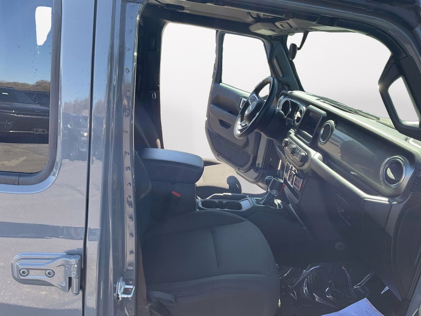 2020 Sting-Gray Clearcoat Jeep Wrangler Unlimited Sahara 4X4 SUV