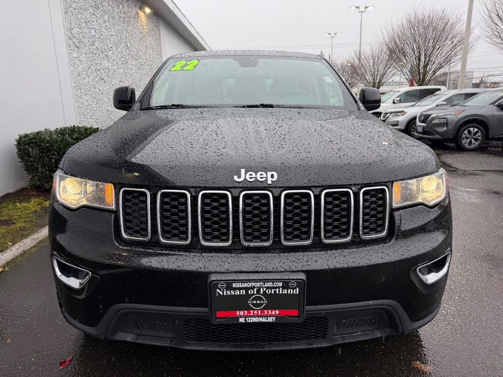 2022 Diamond Black Crystal Pearlcoat Jeep Grand Cherokee WK Laredo E 4X4 SUV