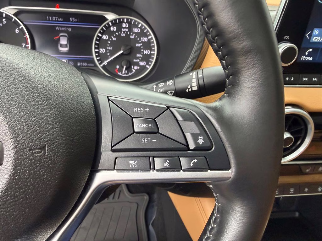 2025 Aspen White Tricoat Nissan Sentra SV FWD Sedan