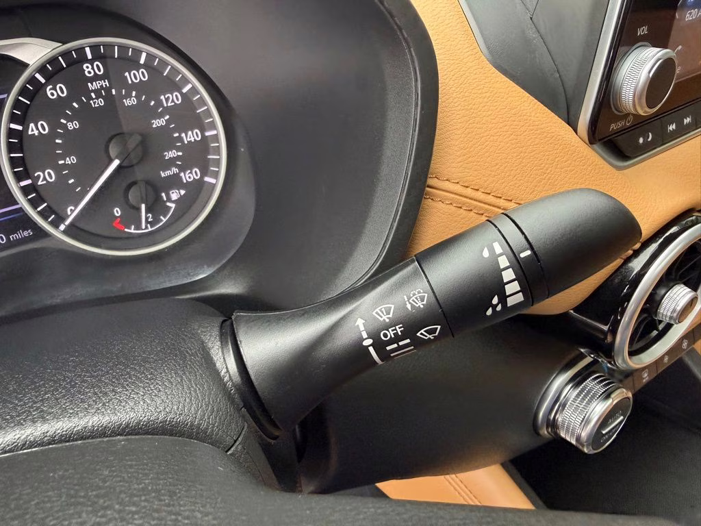 2025 Aspen White Tricoat Nissan Sentra SV FWD Sedan