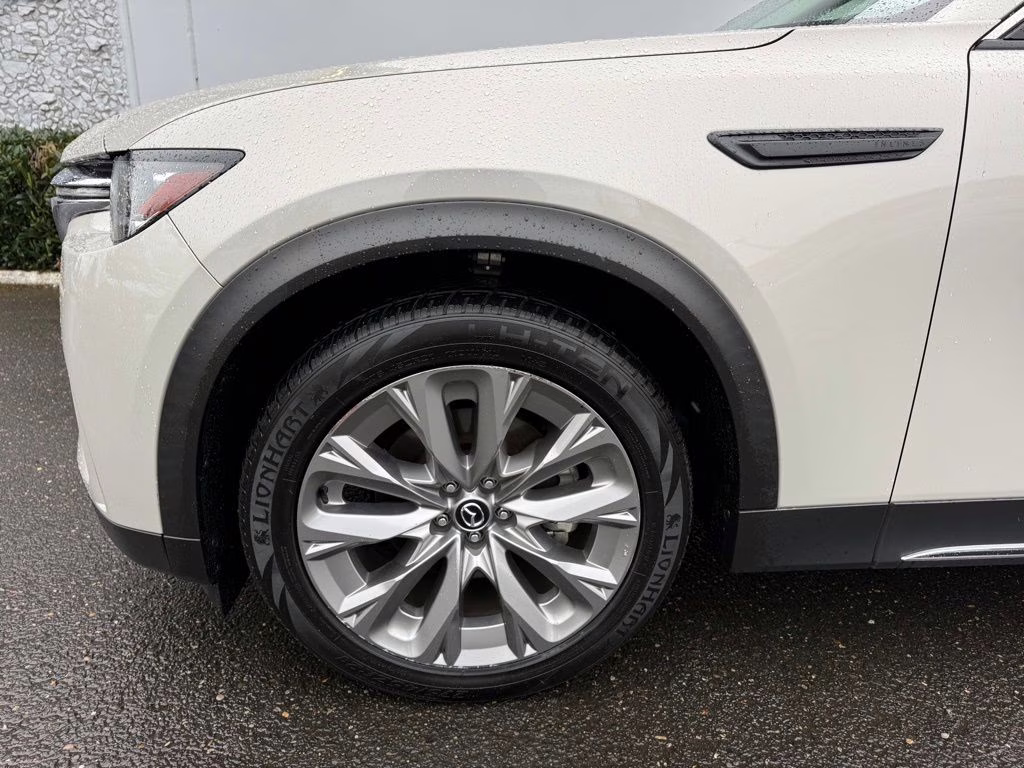 2024 Platinum Quartz Mazda CX-90 3.3 Turbo Premium AWD SUV