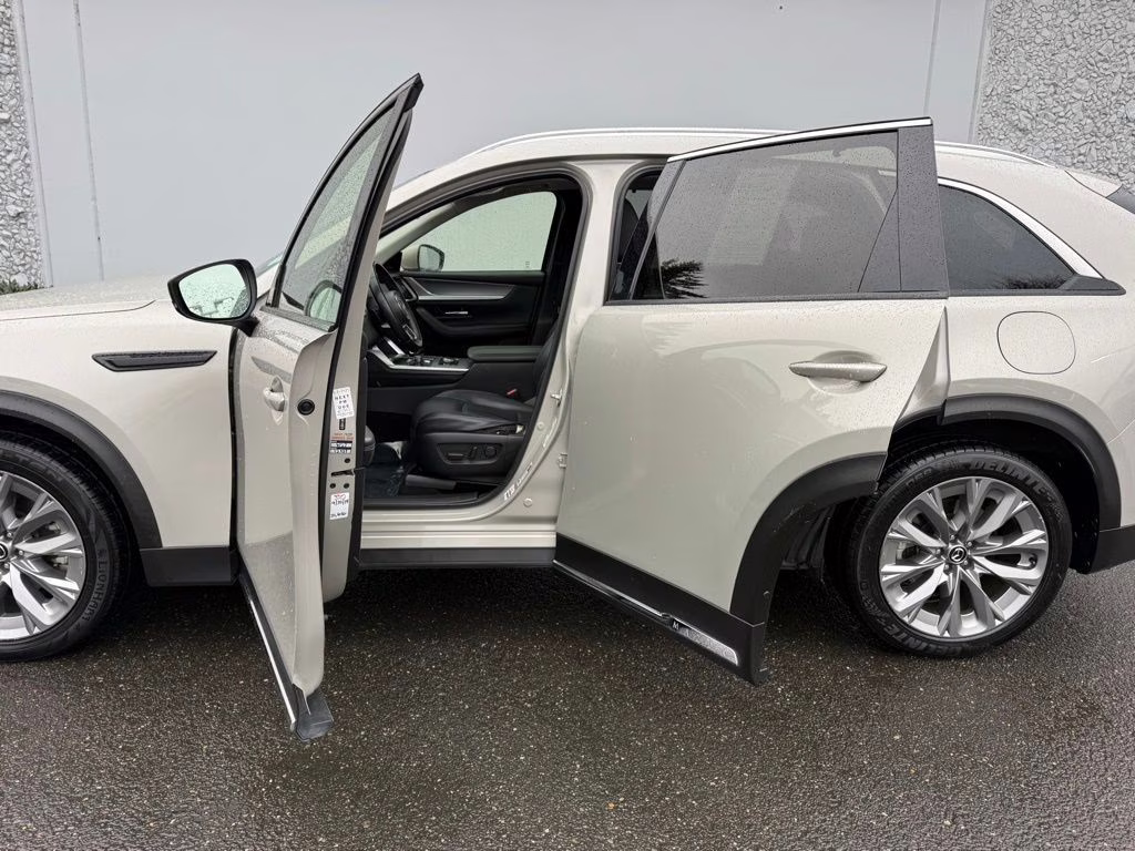 2024 Platinum Quartz Mazda CX-90 3.3 Turbo Premium AWD SUV