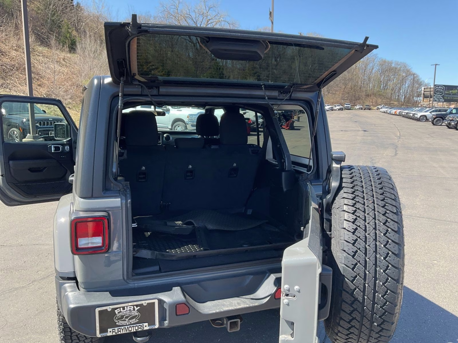 2020 Sting-Gray Clearcoat Jeep Wrangler Unlimited Sahara 4X4 SUV