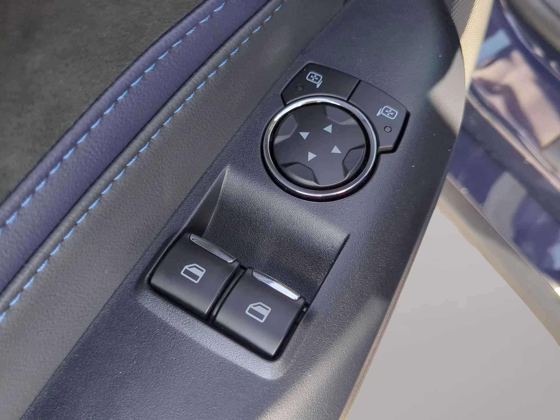 2025 Blue Ember Metallic Ford Mustang Dark Horse RWD Coupe