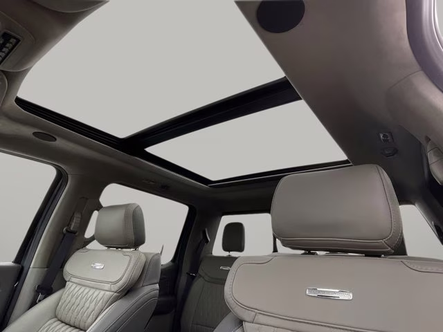 2026 Carbonized Gray Metallic Ford Super Duty F-450 DRW Platinum 4X4 Truck