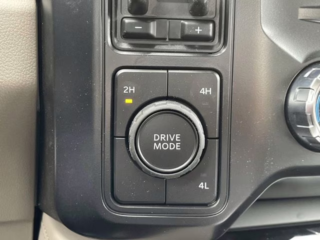 2026 Carbonized Gray Metallic Ford Super Duty F-450 DRW Platinum 4X4 Truck