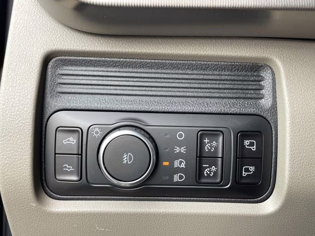 2026 Carbonized Gray Metallic Ford Super Duty F-450 DRW Platinum 4X4 Truck