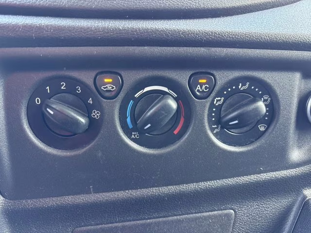 2017 Oxford White Ford Transit Van Base RWD Van