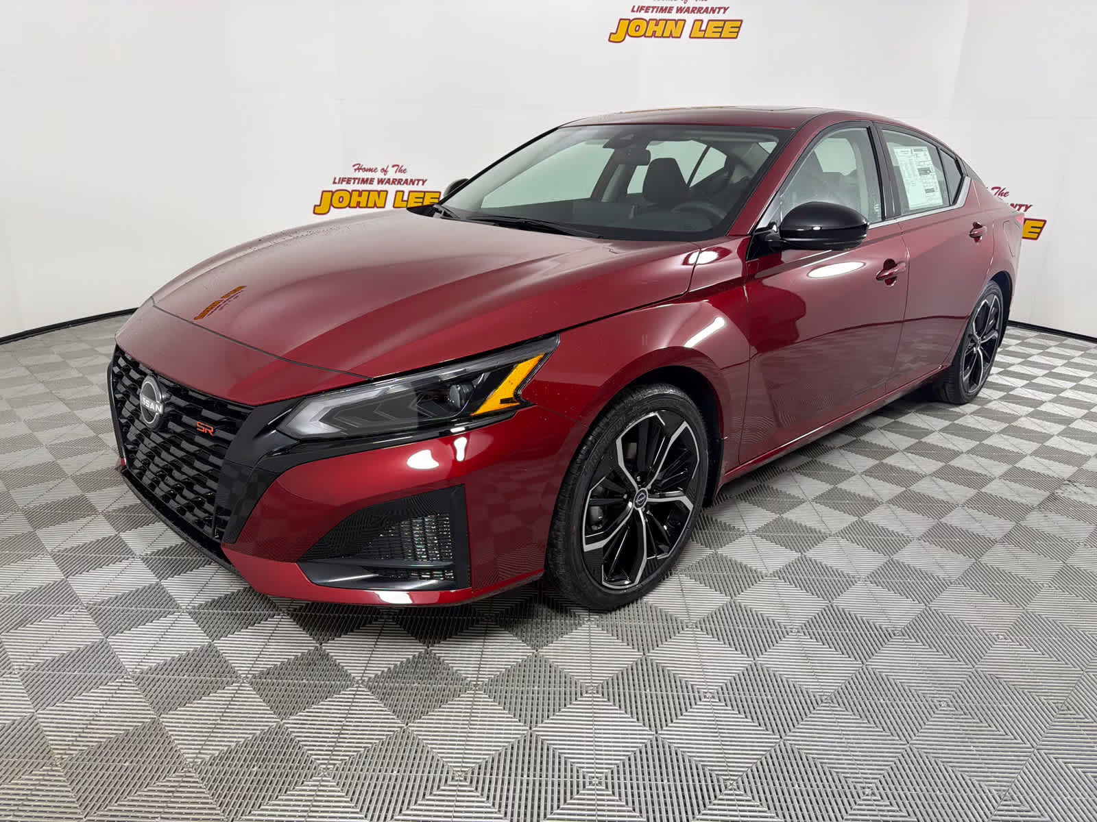 2026 Scarlet Ember Tintcoat Nissan Altima SR FWD Sedan