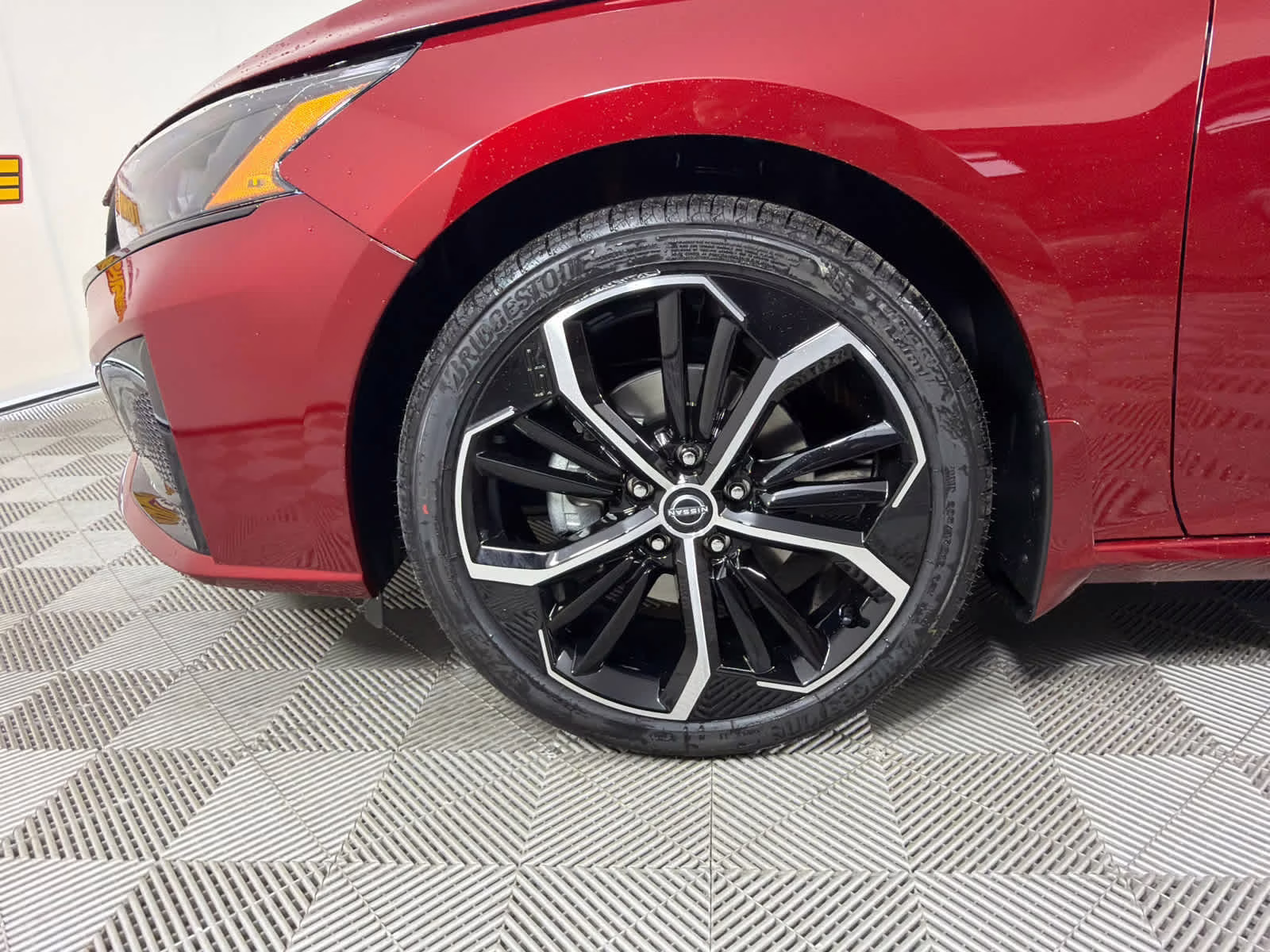 2026 Scarlet Ember Tintcoat Nissan Altima SR FWD Sedan