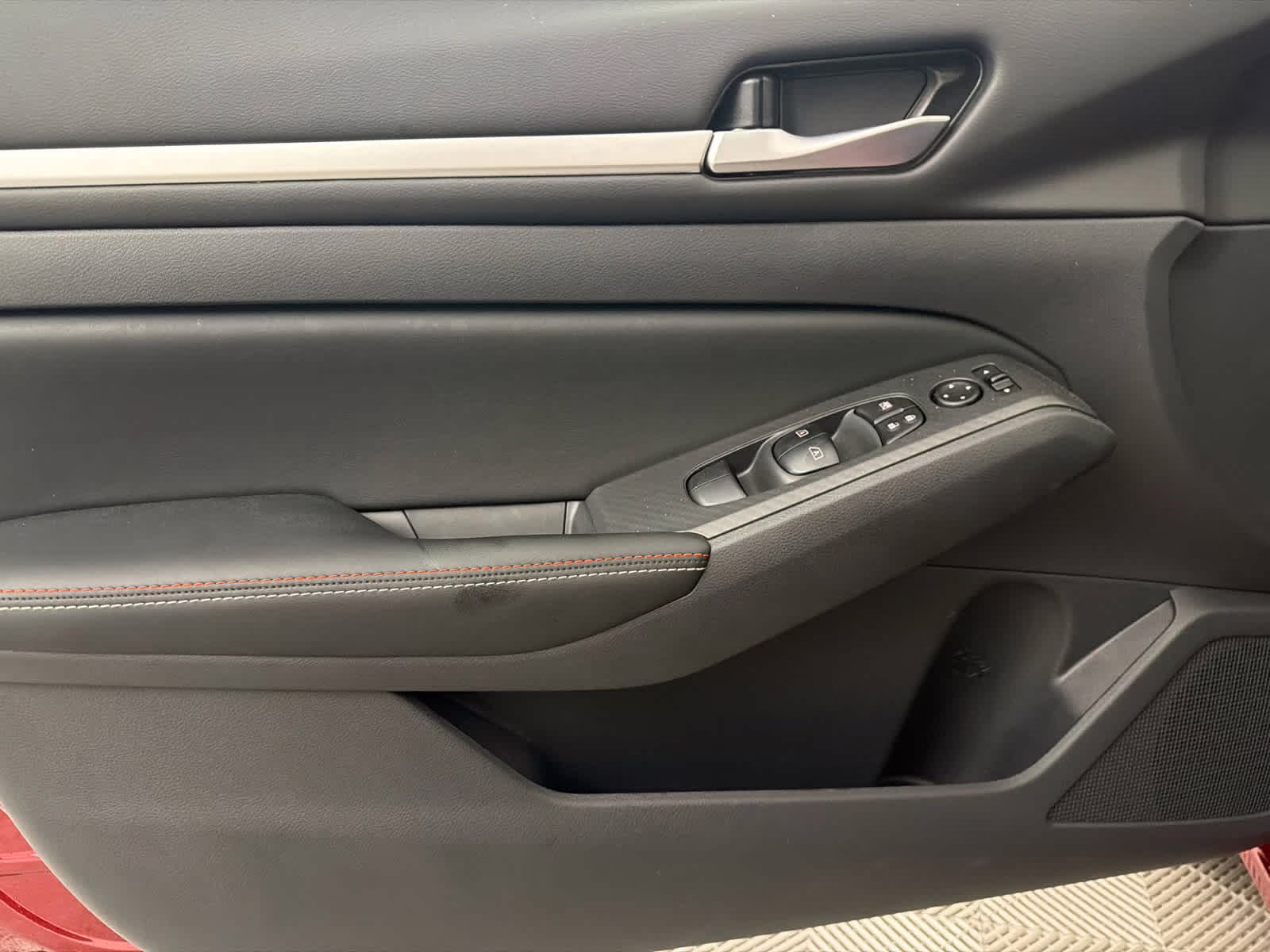 2026 Scarlet Ember Tintcoat Nissan Altima SR FWD Sedan