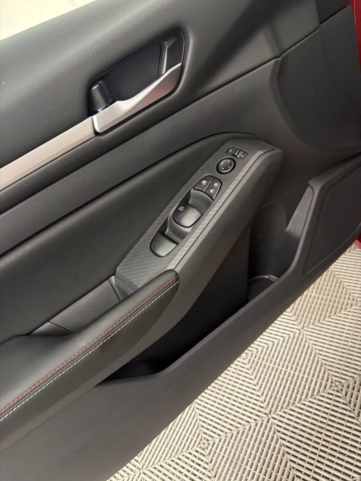 2026 Scarlet Ember Tintcoat Nissan Altima SR FWD Sedan