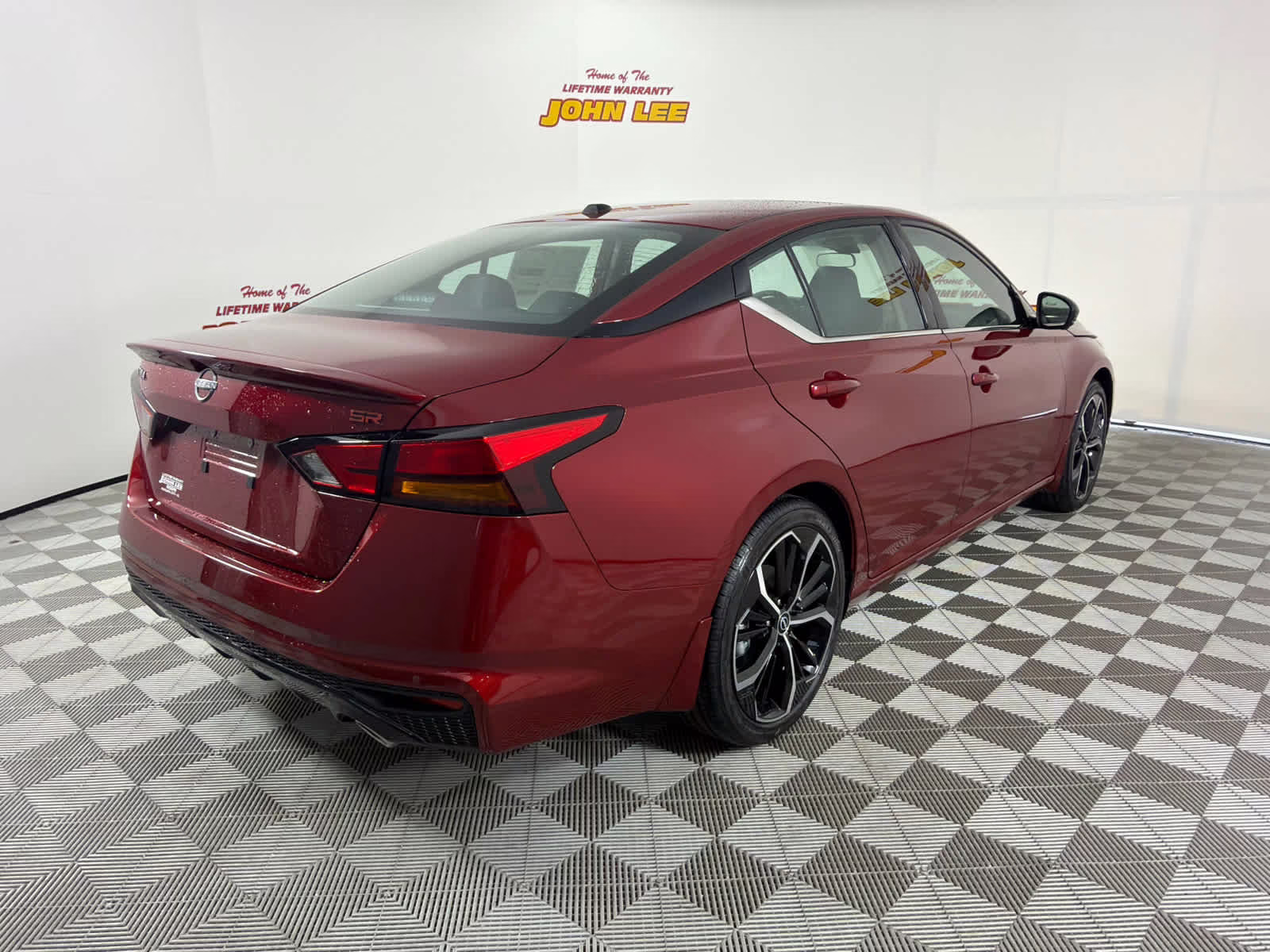 2026 Scarlet Ember Tintcoat Nissan Altima SR FWD Sedan