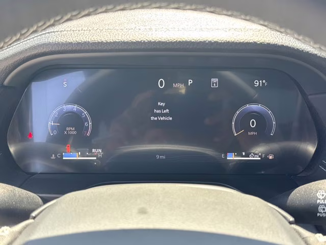 2026 Diamond Black Crystal Pearlcoat Jeep Grand Cherokee Limited 4X4 SUV