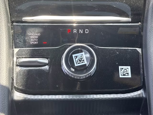 2026 Diamond Black Crystal Pearlcoat Jeep Grand Cherokee Limited 4X4 SUV