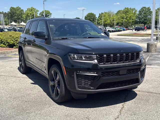2026 Diamond Black Crystal Pearlcoat Jeep Grand Cherokee Limited 4X4 SUV