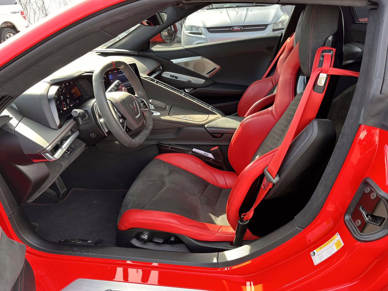 2022 Red Mist Metallic Tintcoat Chevrolet Corvette 2dr Stingray Conv w/3LT RWD Sedan