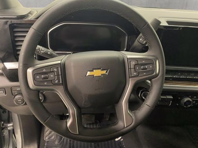 2026 Sterling Gray Metallic Chevrolet Silverado 1500 LT 4X4 Truck
