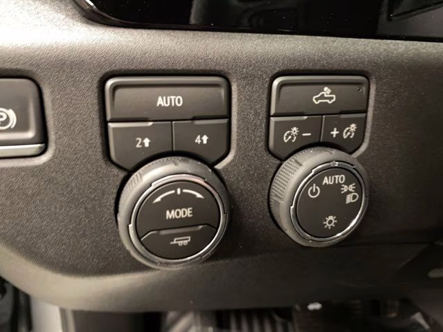 2026 Sterling Gray Metallic Chevrolet Silverado 1500 LT 4X4 Truck