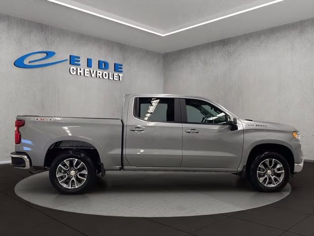 2026 Sterling Gray Metallic Chevrolet Silverado 1500 LT 4X4 Truck