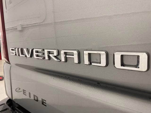 2026 Sterling Gray Metallic Chevrolet Silverado 1500 LT 4X4 Truck