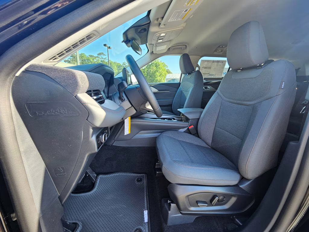 2026 Agate Black Metallic Ford Explorer Active RWD SUV