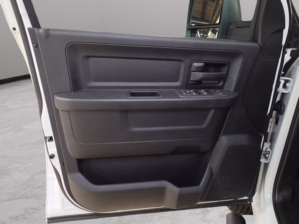 2026 Bright White Clearcoat Ram 3500 Tradesman 4X4 Truck