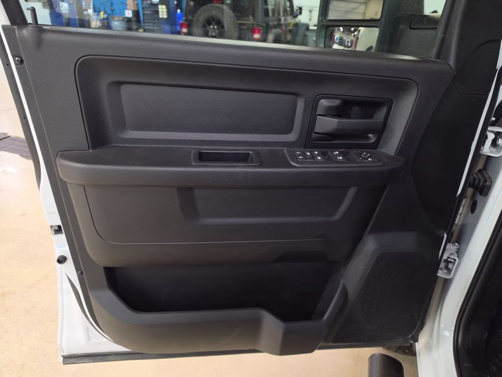 2026 Bright White Clearcoat Ram 3500 Tradesman 4X4 Truck