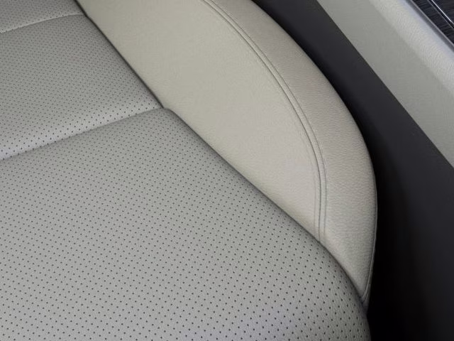 2026 White Lincoln Aviator Reserve AWD SUV