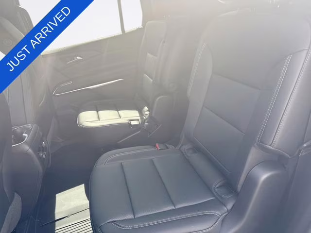 2026 Lakeshore Blue Metallic Chevrolet Traverse LT FWD SUV