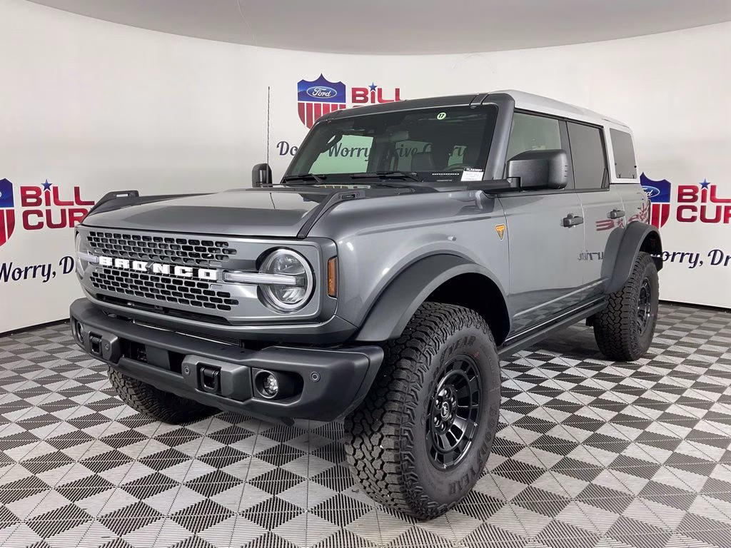 2026 Gray Metallic Ford Bronco Badlands 4X4 SUV