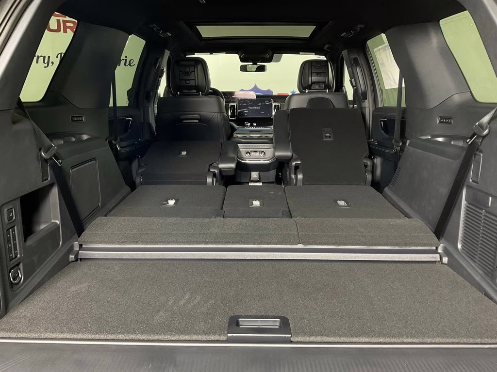 2026 Black Metallic Ford Expedition Platinum 4X4 SUV