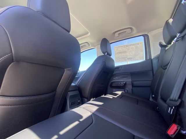 2026 Carbonized Gray Metallic Ford Maverick LARIAT AWD Truck
