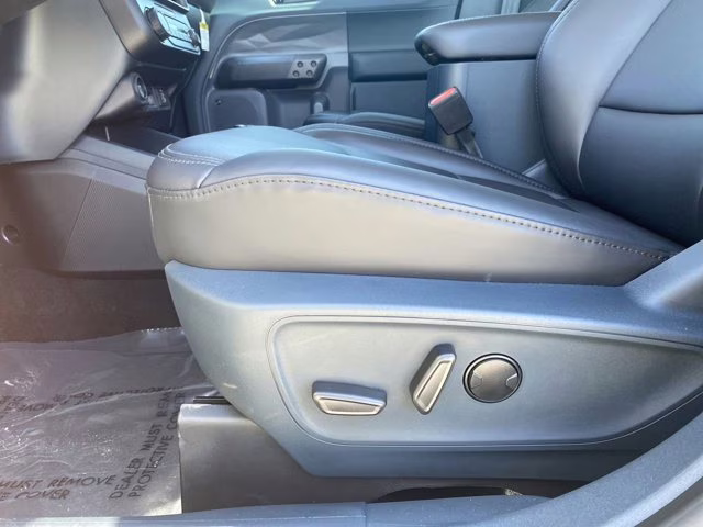 2026 Carbonized Gray Metallic Ford Maverick LARIAT AWD Truck