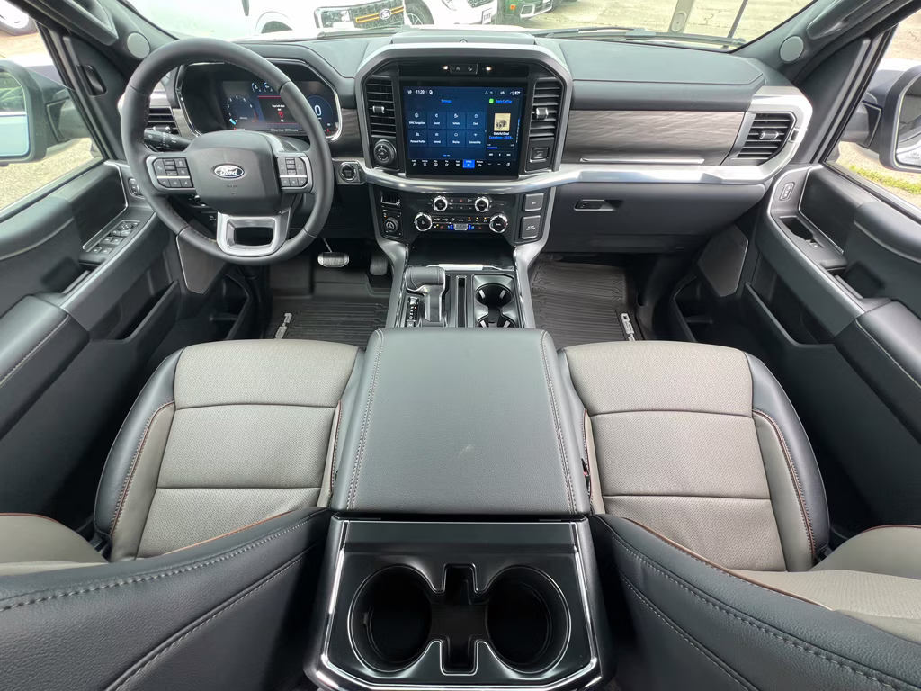 2026 Iconic Silver Metallic Ford F-150 LARIAT 4X4 Truck