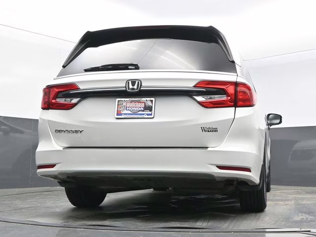 2021 Platinum White Pearl Honda Odyssey EX-L FWD Van