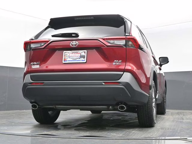 2025 Ruby Flare Pearl Toyota RAV4 Hybrid XLE AWD SUV