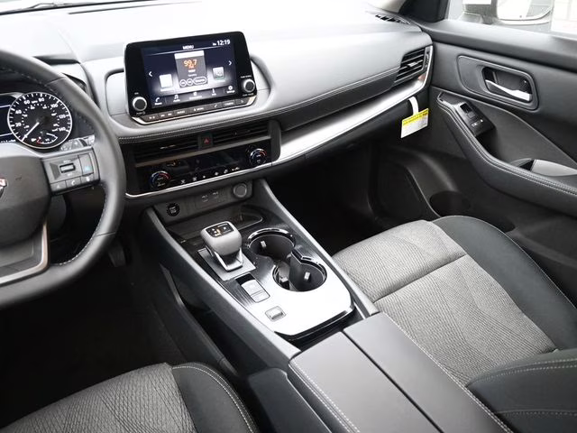 2026 Everest White Pearl Tricoat Nissan Rogue SV FWD SUV