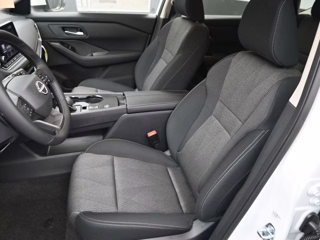 2026 Everest White Pearl Tricoat Nissan Rogue SV FWD SUV