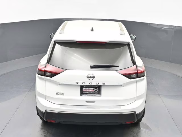 2026 Everest White Pearl Tricoat Nissan Rogue SV FWD SUV