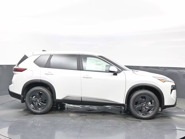2026 Everest White Pearl Tricoat Nissan Rogue SV FWD SUV