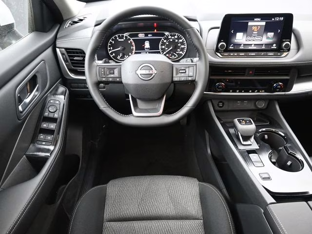 2026 Everest White Pearl Tricoat Nissan Rogue SV FWD SUV
