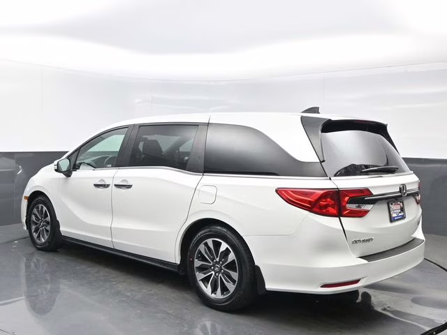 2021 Platinum White Pearl Honda Odyssey EX-L FWD Van