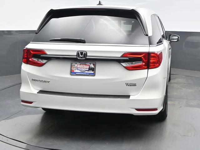 2021 Platinum White Pearl Honda Odyssey EX-L FWD Van