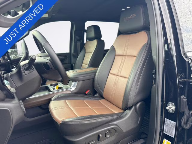 2024 Black Chevrolet Silverado 3500HD High Country 4X4 Truck