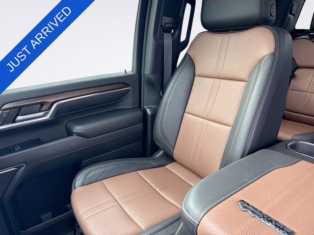 2024 Black Chevrolet Silverado 3500HD High Country 4X4 Truck