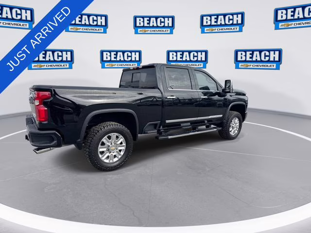 2024 Black Chevrolet Silverado 3500HD High Country 4X4 Truck