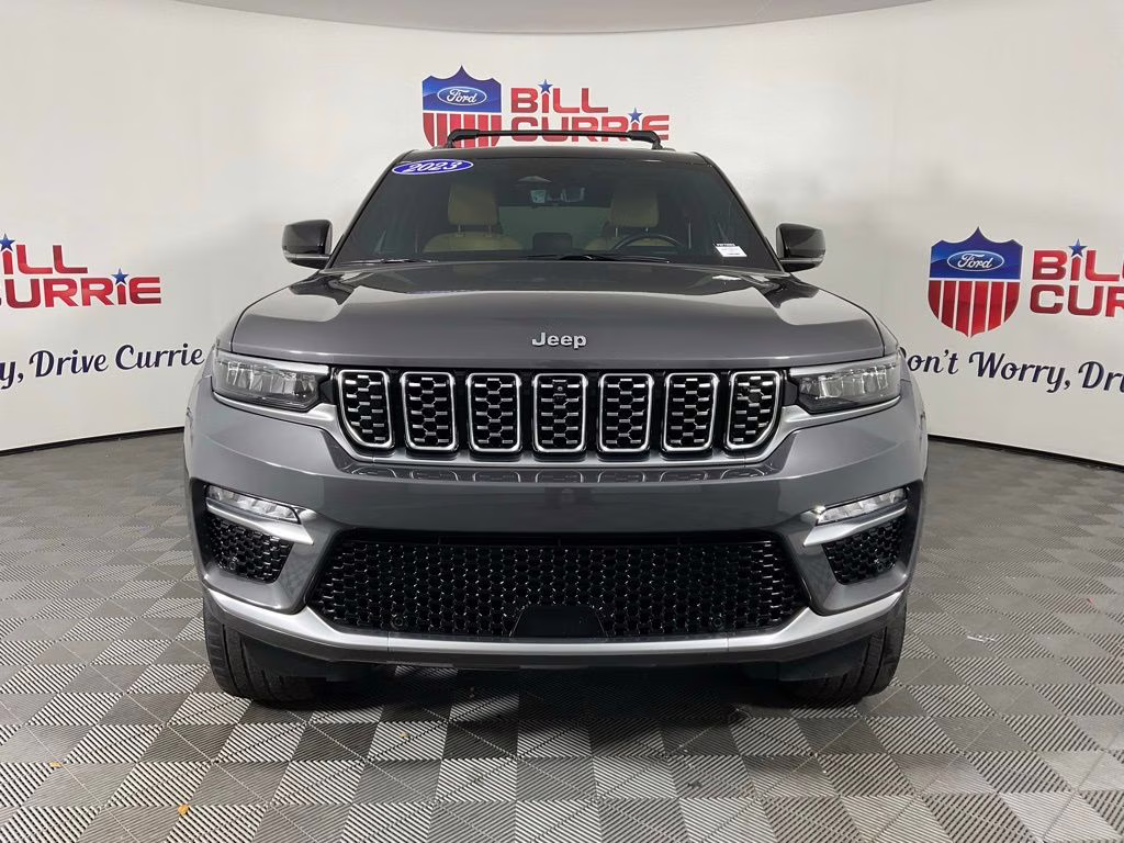 2023 Baltic Gray Metallic Clearcoat Jeep Grand Cherokee Summit Reserve 4X4 SUV