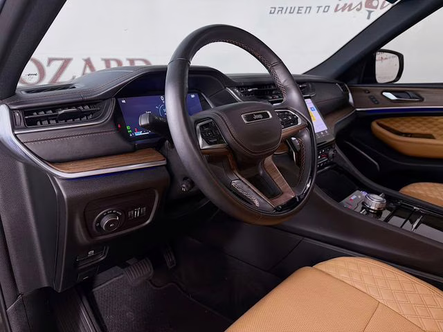 2022 Baltic Gray Metallic Clearcoat Jeep Grand Cherokee L Summit 4X4 SUV