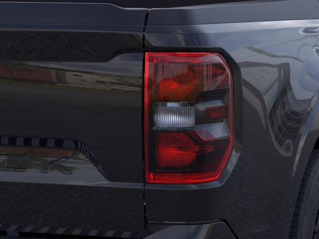 2026 Shadow Black Ford Maverick Lobo High AWD Truck